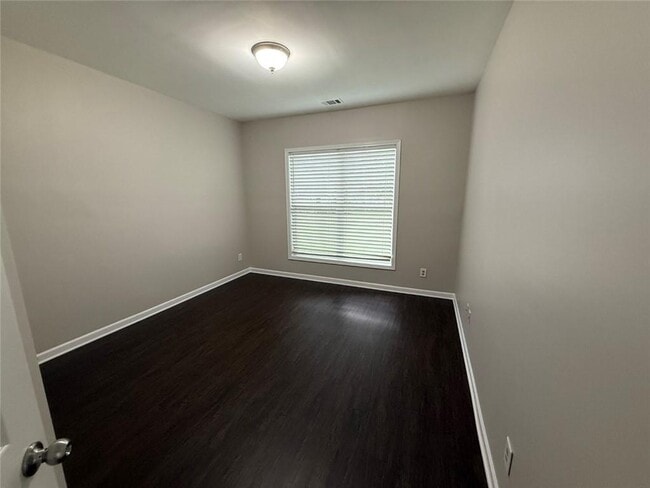Building Photo - 5750 Carrington Pl