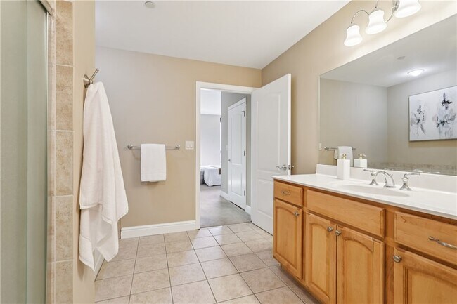 Building Photo - 151 Fort Pitt Blvd