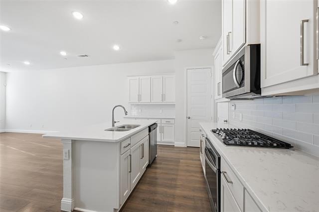 Building Photo - 4624 Piedras Lanzar Dr