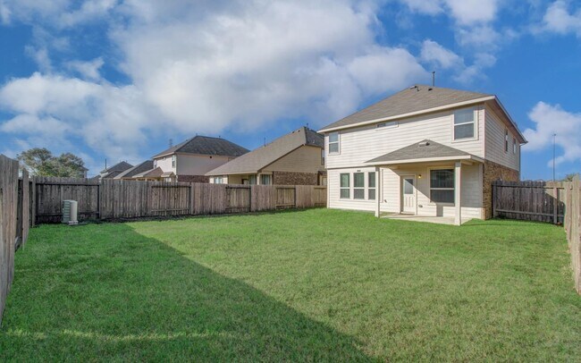 Building Photo - 3514 Vivaldi Dr
