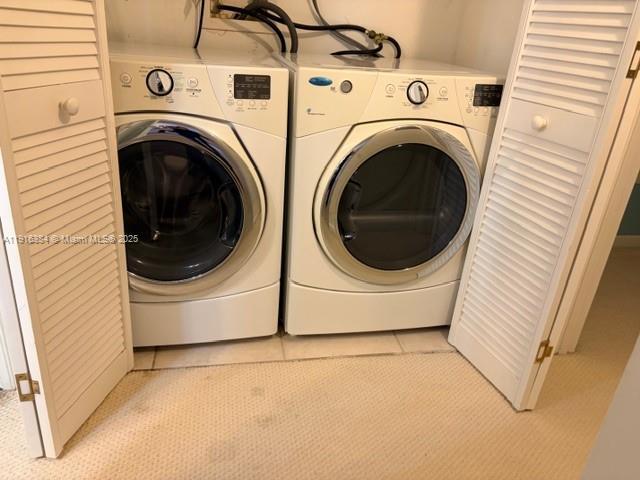 Building Photo - 19501 E Country Club Dr