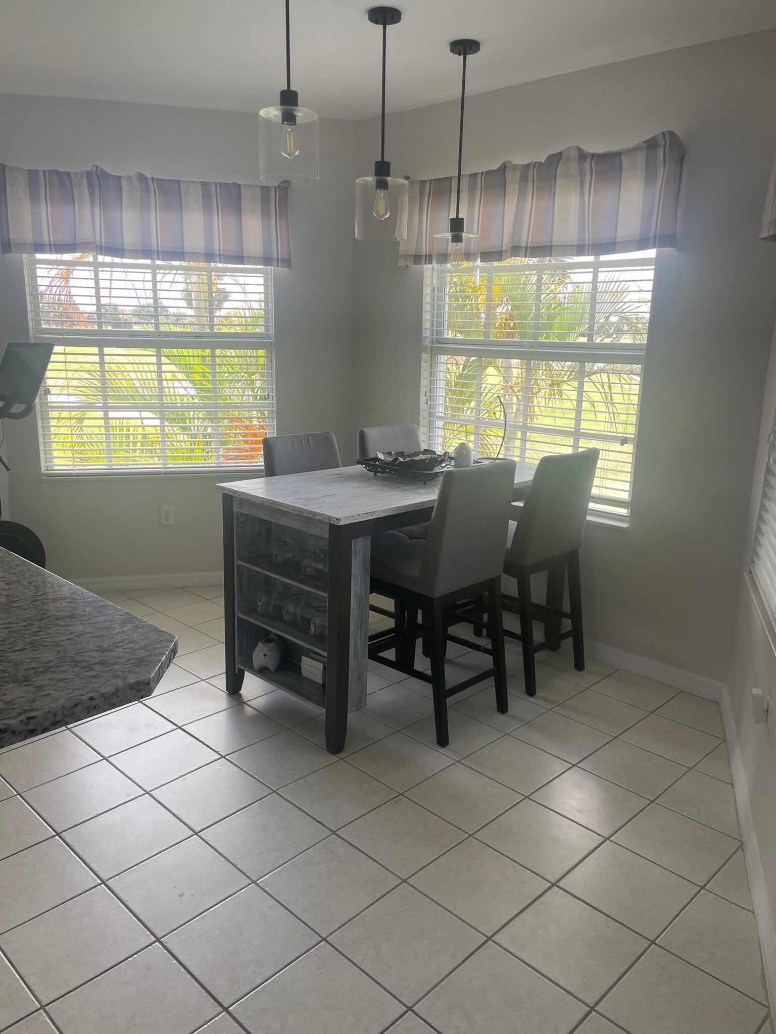 Building Photo - 3907 San Rocco Dr