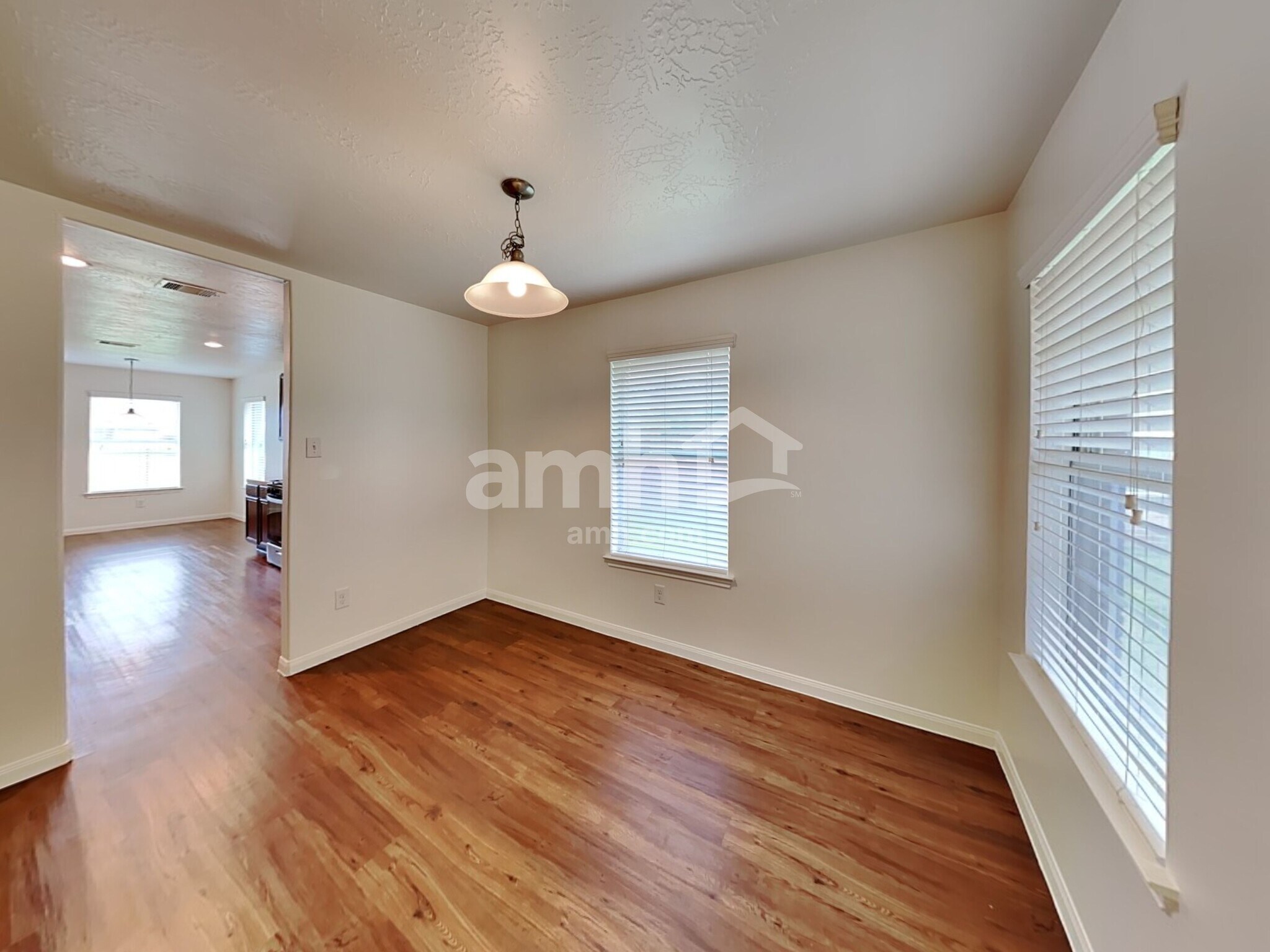 Building Photo - 26 Mira Loma Dr