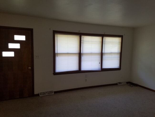 Building Photo - 3603 Laurinda Dr