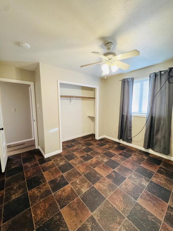 Building Photo - 2986 Newman Dr