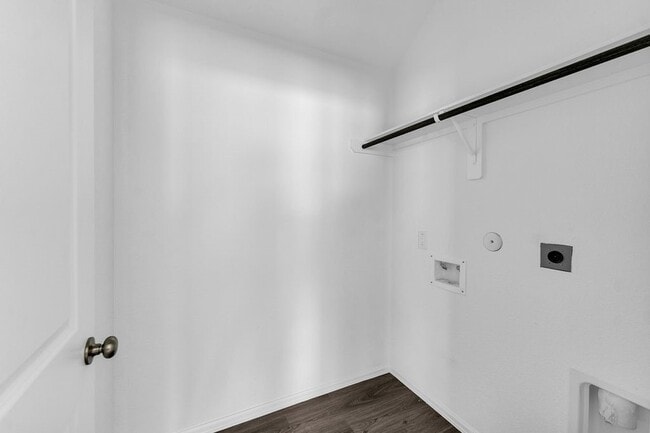 Building Photo - 18406 Cobalt Cove Ln