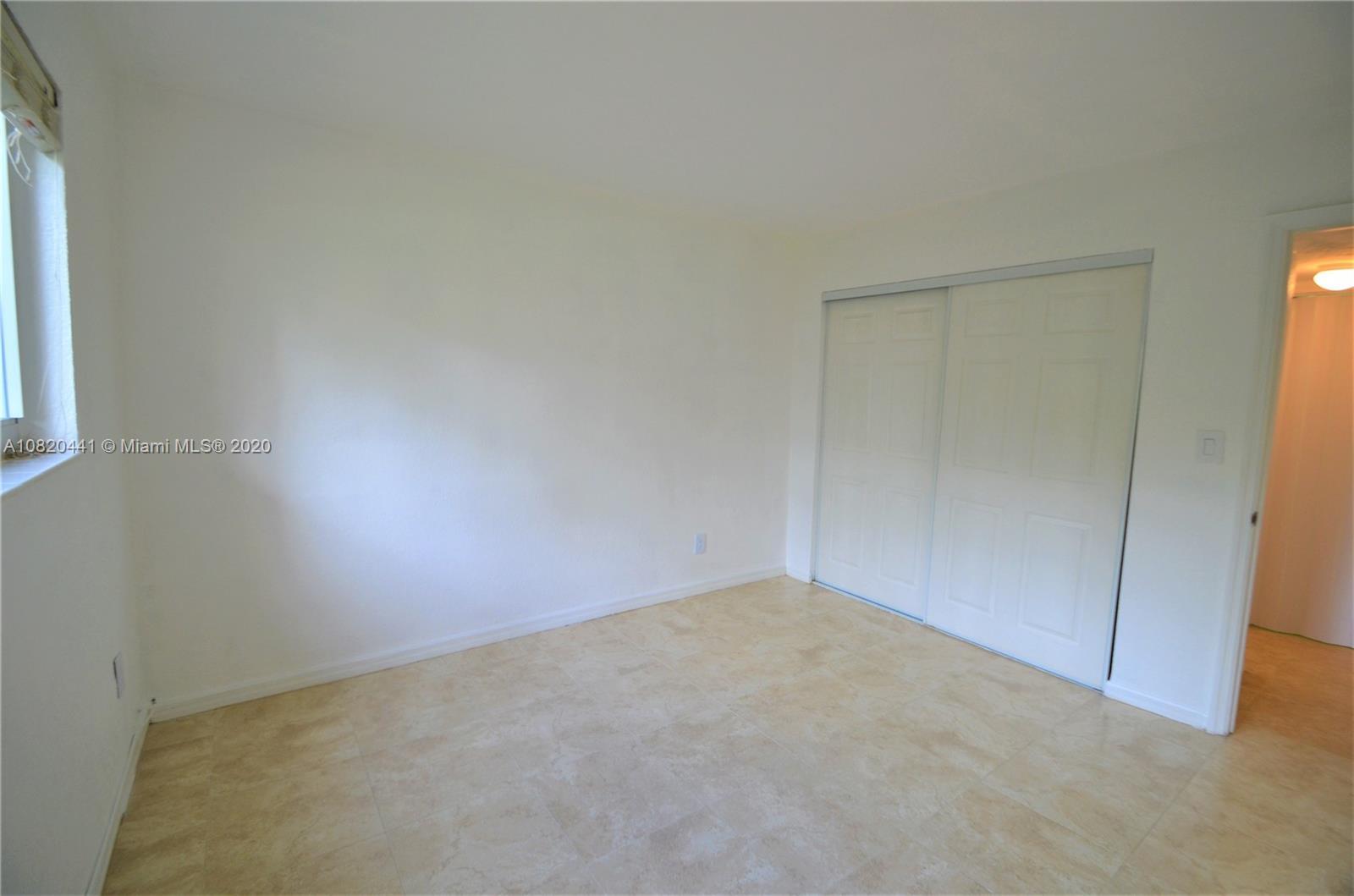 Ample room - 14500 SW 88th Ave
