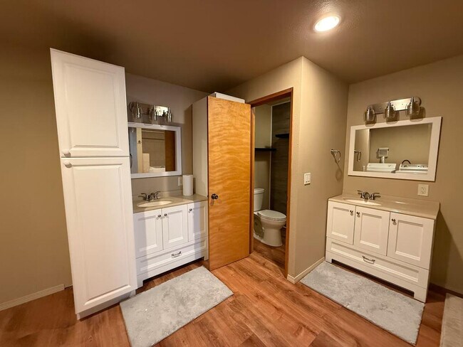 Building Photo - 3404 W 46th Ave