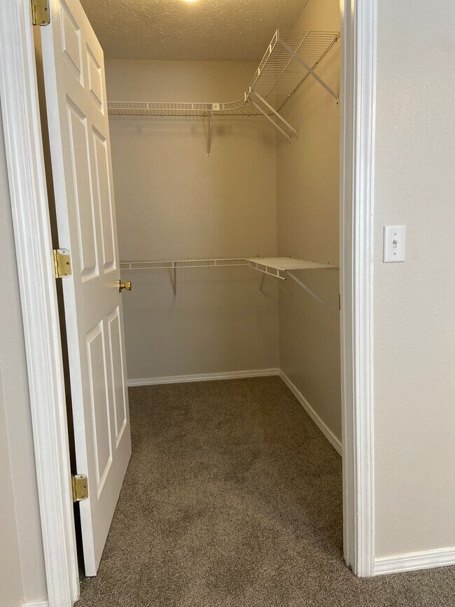 Building Photo - Condominium in Academy Commons