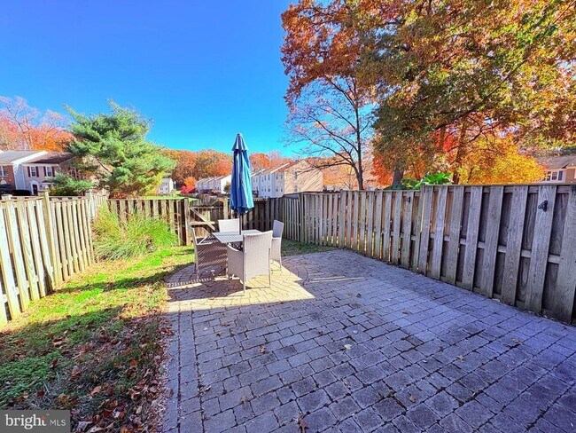 Building Photo - 12010 Glen Alden Rd