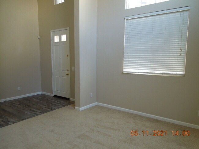 Building Photo - 33770 Willow Haven Ln