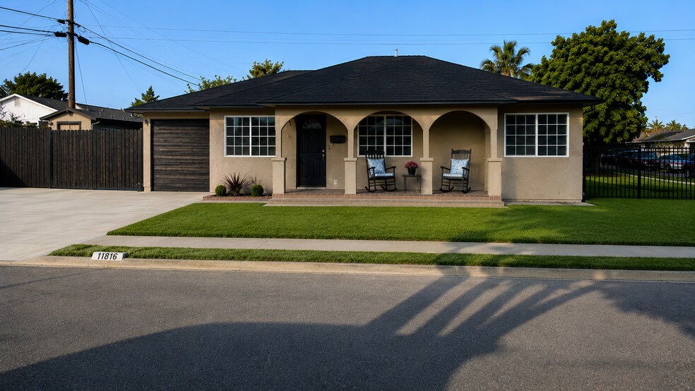 Building Photo - 11816 Arlee Ave