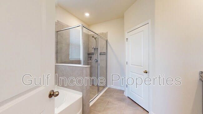 Building Photo - 10508 Chippewa Dr