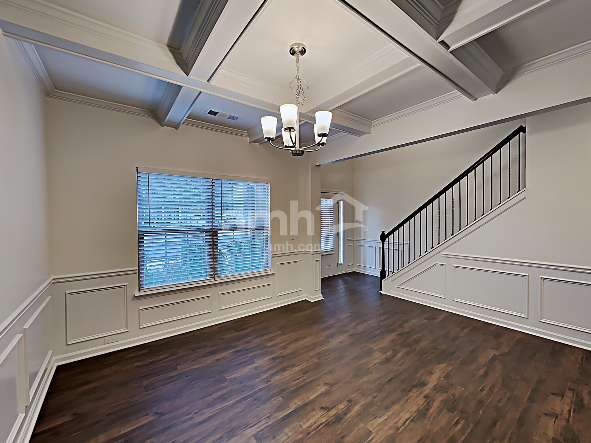 Building Photo - 635 Ocean Ave