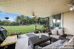 Building Photo - 18211 Branson