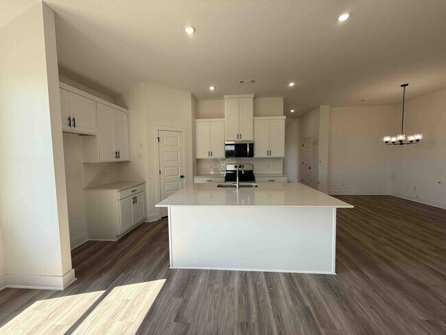 Building Photo - 563 W Gosling Isle