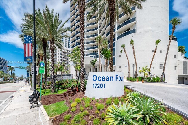 Building Photo - 17201 Collins Ave