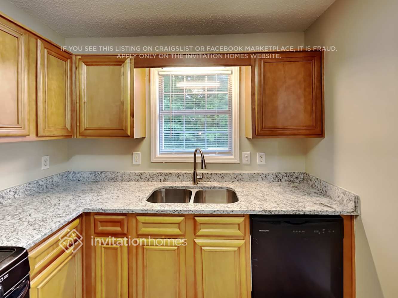 Building Photo - 408 Ivy Terrace Dr