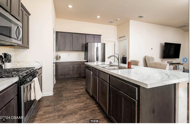 Building Photo - 13 Pinnacle Pl