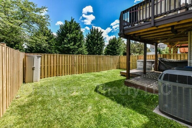 Building Photo - 21820 Leatherleaf Ct