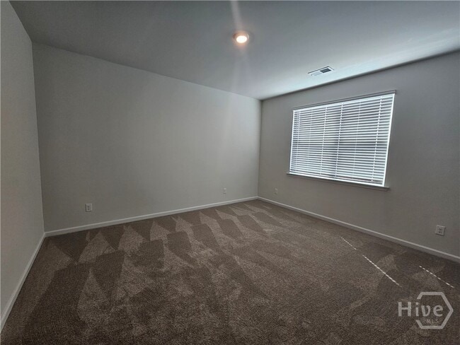 Building Photo - 145 Kraft Kove
