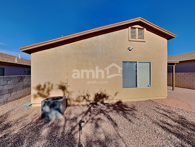 Building Photo - 8790 S Desert Valley Way