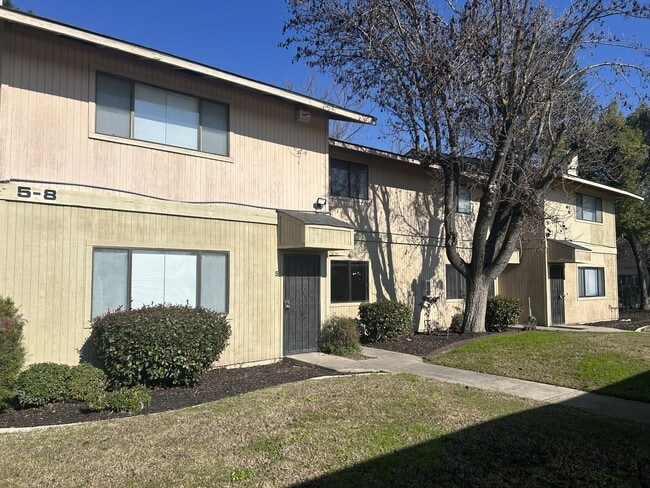 Building Photo - 1808 Colorado Ave