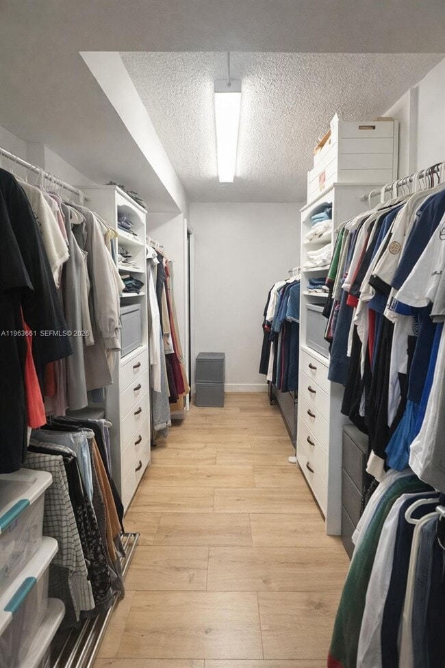 Building Photo - 7900 Tatum Waterway Dr