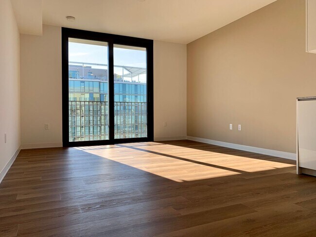 Building Photo - A'ali'i: Studio Condo w/ 1 Parking - Brand New Building in Kakaako