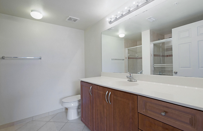 Master Bedroom Bathroom - 6511 Emerald Dunes Dr