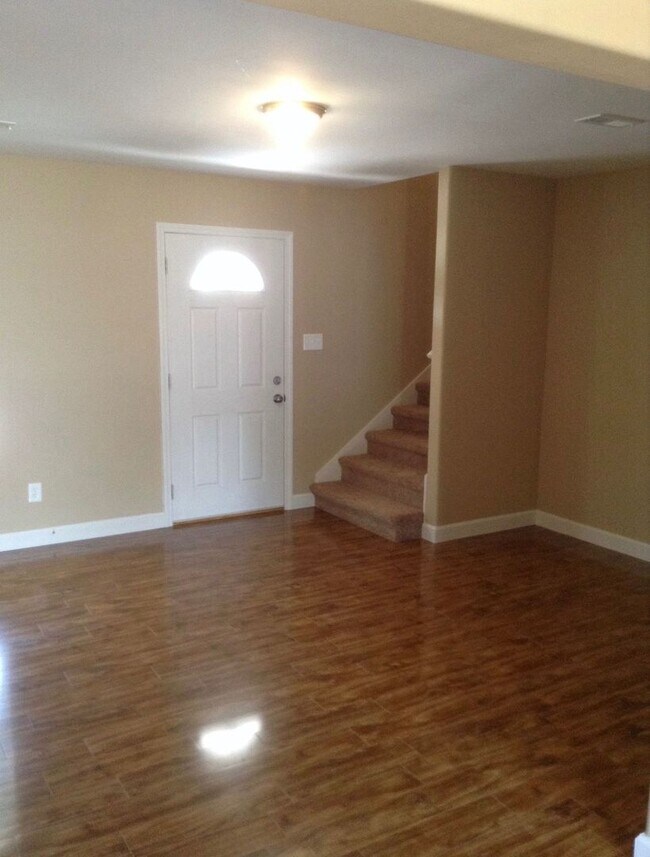 Building Photo - 254 Beals Chapel Rd