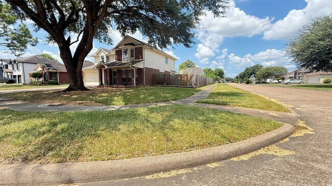 Building Photo - 14402 Stone Park Rd