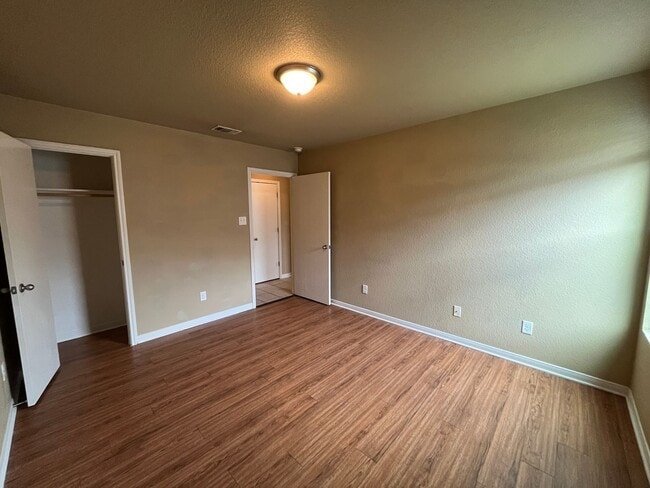 Building Photo - 2605 Cody Poe Rd