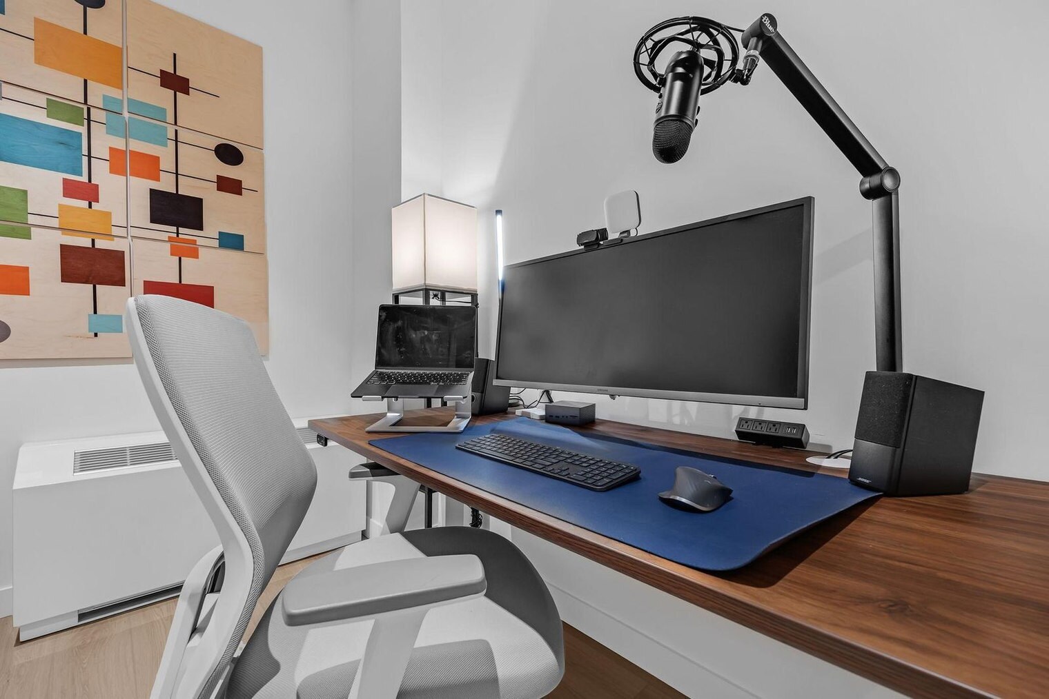 Building Photo - 160 Water St