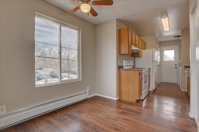 Building Photo - 4500 W Bingham Pl