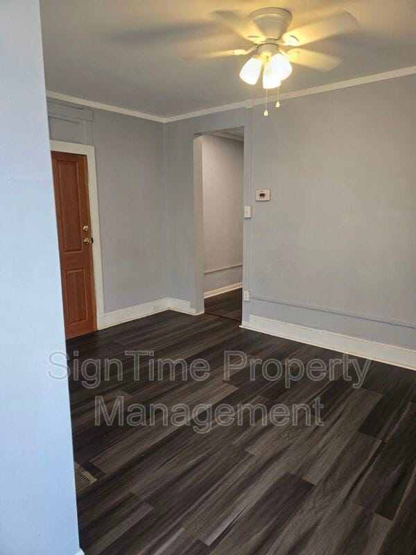 Building Photo - 235 Summit Ave