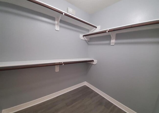 Building Photo - 14927 Diamond Way