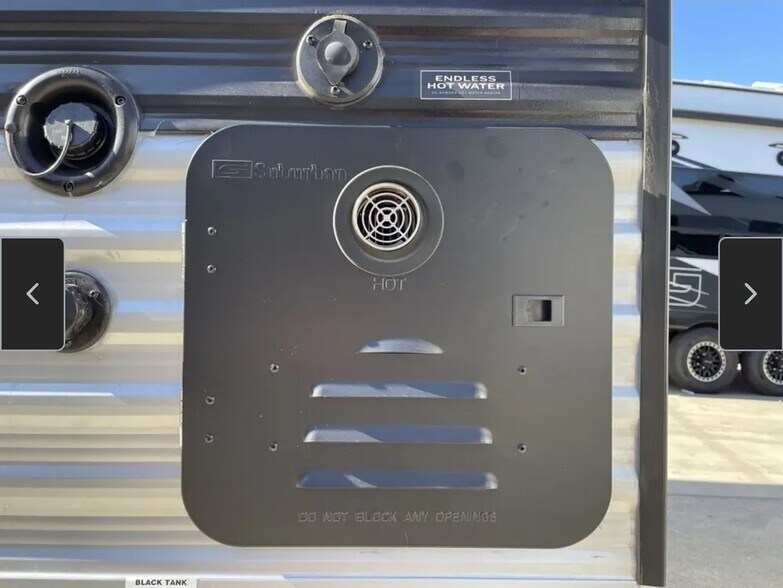 Building Photo - 532 Camino de Amor