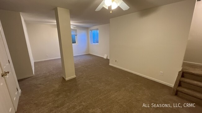 Building Photo - 616 N Spruce St