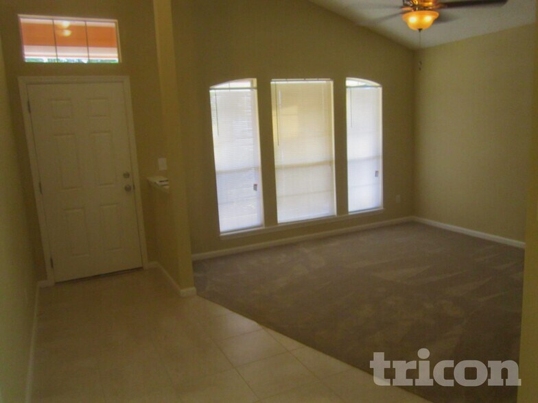 Building Photo - 938 Cherry Point Way