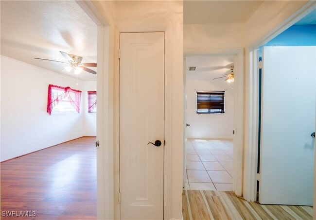 Building Photo - 4512 Normandy Dr