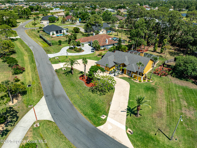 Building Photo - 3789 Peacock Dr