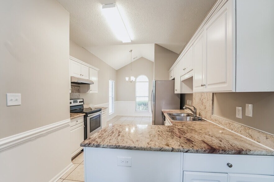 Building Photo - 8433 Cullingford Ln