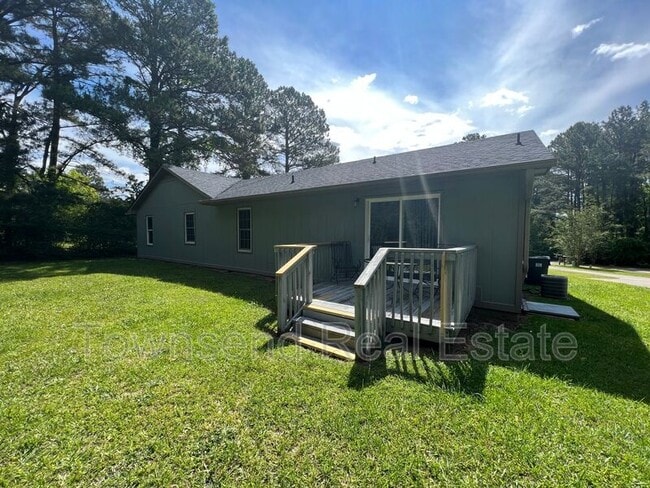 Building Photo - 914 Emory Ct