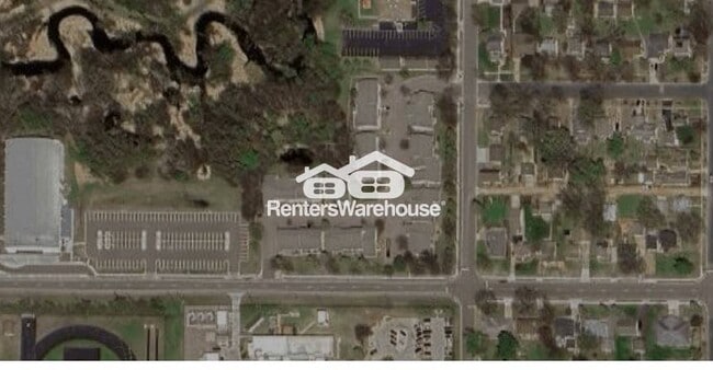 Building Photo - 414 Whispering River Ln