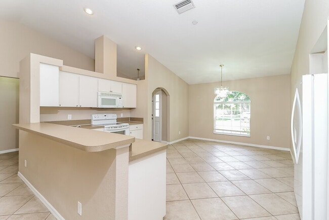 Building Photo - 3781 Beeber St