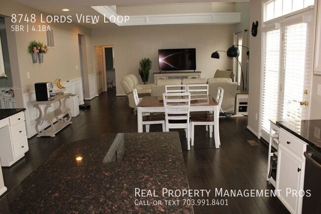 Building Photo - 8748 Lords View Loop