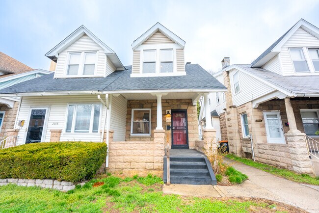 Building Photo - 2013 Edgmont Ave