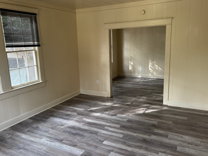 Building Photo - 4559 Clayton Dr