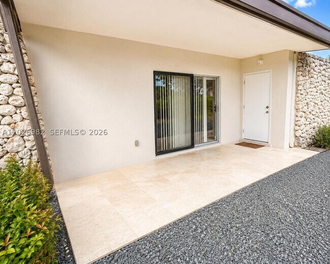 Building Photo - 8335 SW 72nd St